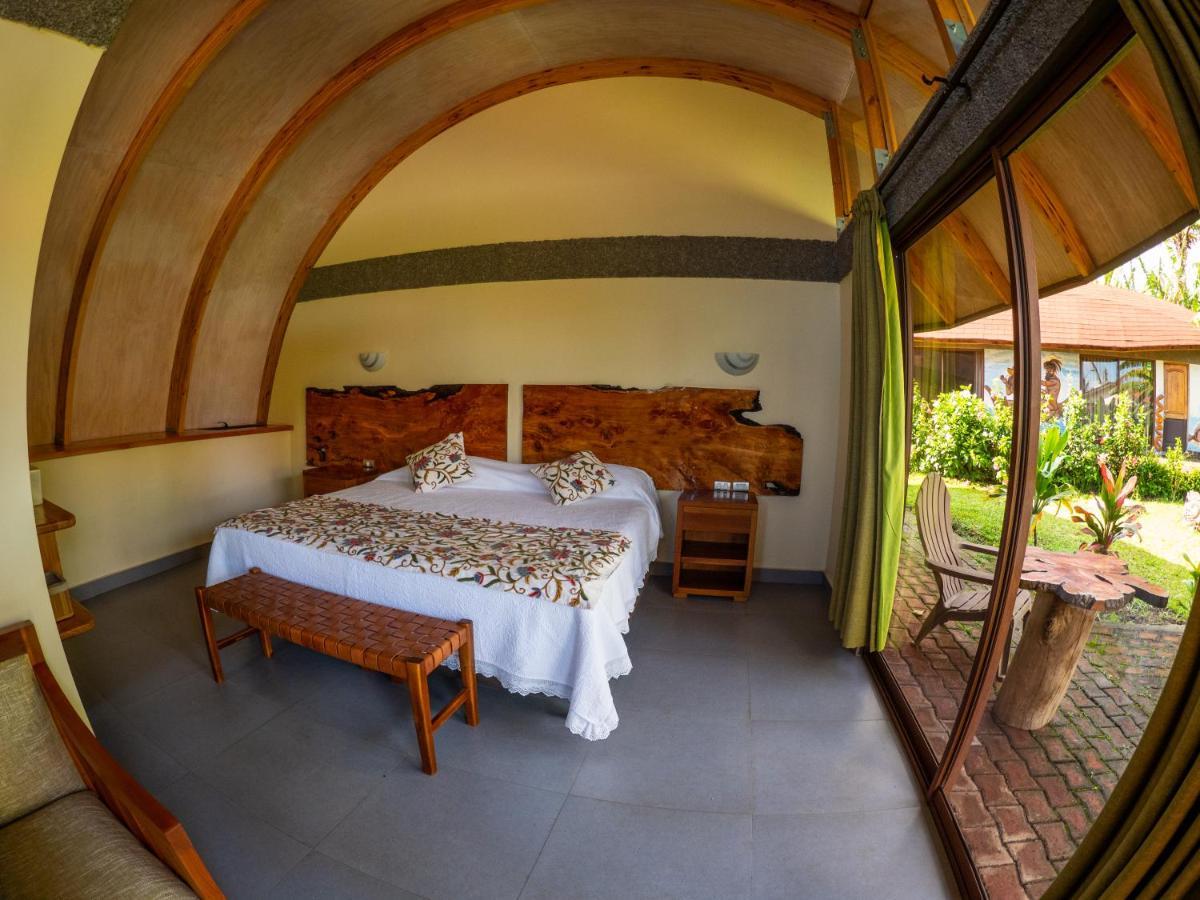 Hotel Vai Moana Hanga Roa Exterior foto